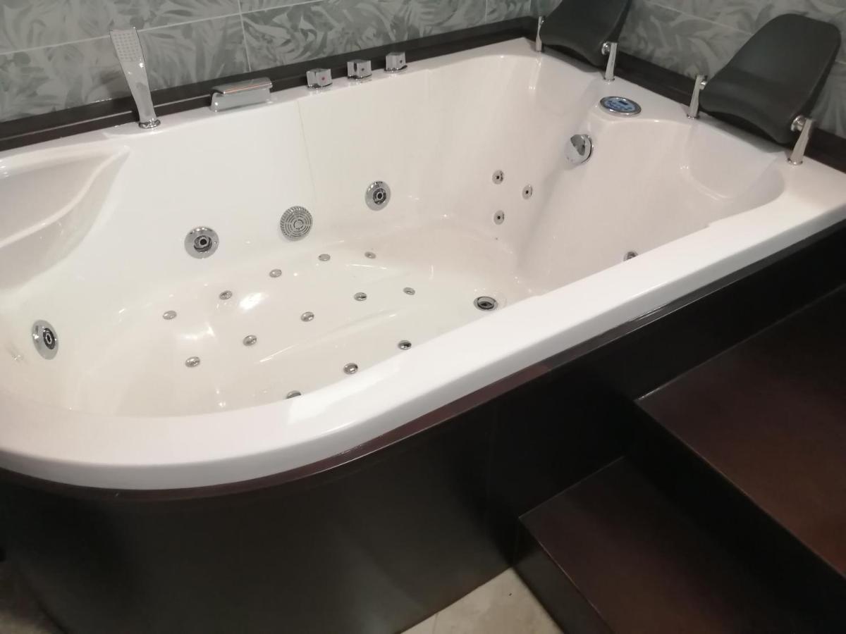 Il Frutteto Bed & Breakfast Torre delle Stelle Exterior foto